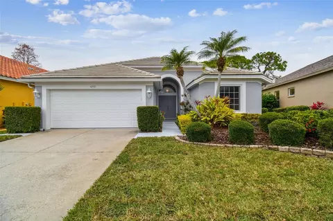 4355 Sawgrass Dr, Palm Harbor, FL 34685