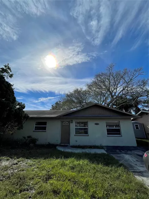 11786 126th Ter, Seminole, FL 33778