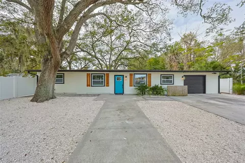 715 53rd St S, Gulfport, FL 33707
