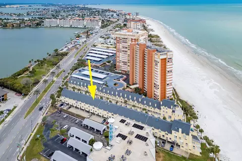 17960 Gulf Blvd #211, Redington Shores, FL 33708