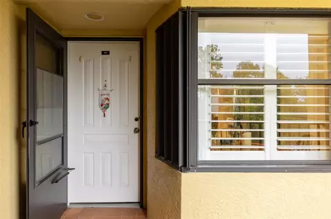 5849 Park St N #407, Saint Petersburg, FL 33709
