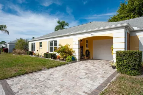 8355 Candlewood Rd #8355, Seminole, FL 33777