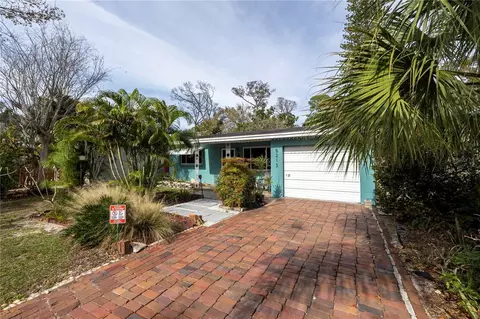 5213 16th Ave S, Gulfport, FL 33707