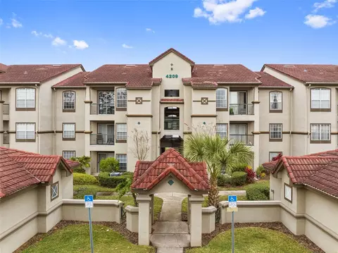 4209 Woodstorks Walk Way #1203, Lutz, FL 33558