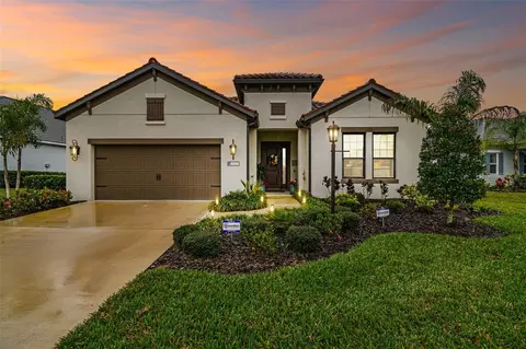 2957 Sky Blue Cv, Bradenton, FL 34211