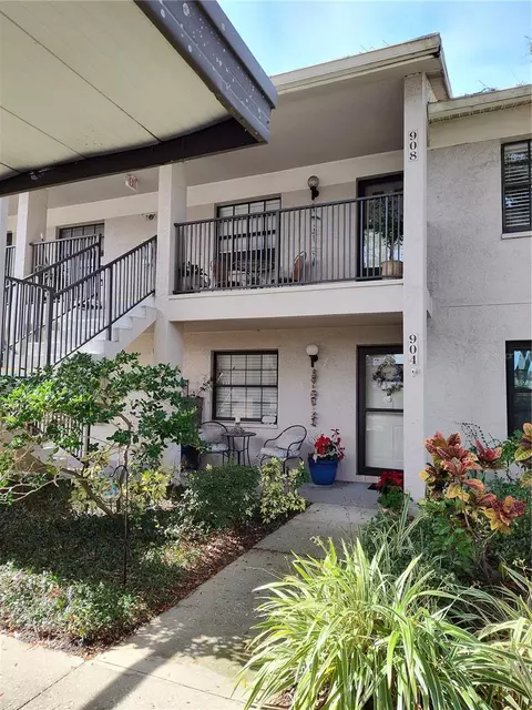 2170 Elm St #908, Dunedin, FL 34698