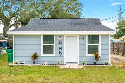5211 Ridge St, Zephyrhills, FL 33542