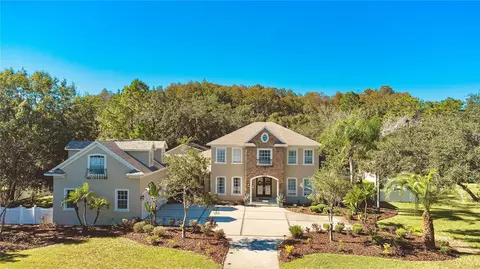 994 Cypress Lakes Blvd, Tarpon Springs, FL 34688