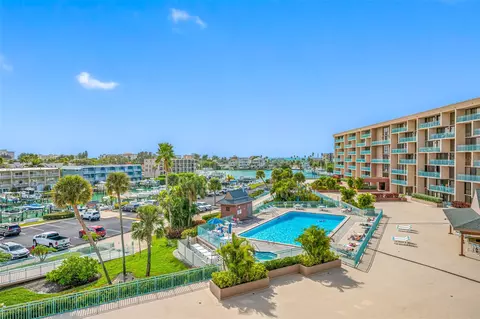 1 Key Capri #406E, Treasure Island, FL 33706