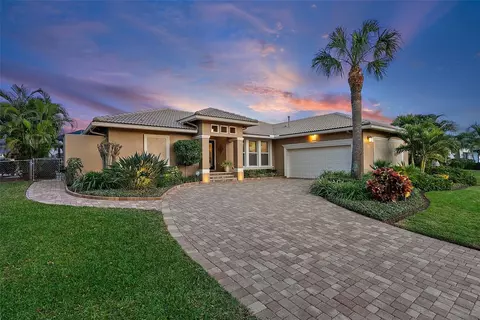4851 Lansing St NE, Saint Petersburg, FL 33703