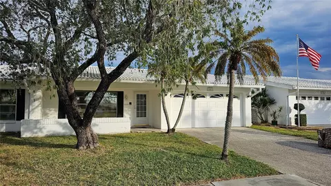 3462 Mainlands Blvd S #6, Pinellas Park, FL 33782