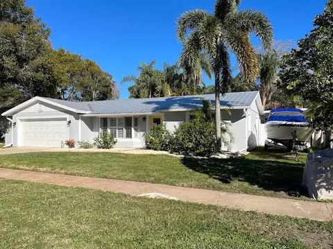 12173 111th Ln, Largo, FL 33778
