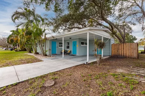 7598 17th Way N, Saint Petersburg, FL 33702