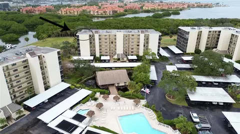 3300 Cove Cay Dr #7A, Clearwater, FL 33760