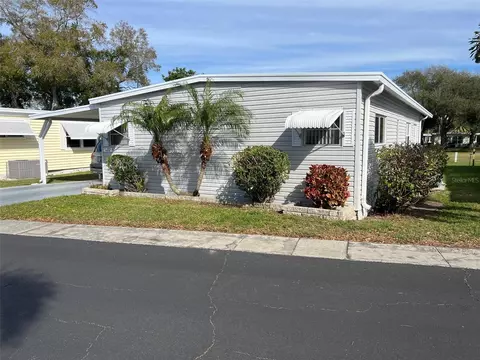 57 Sabal Palm Dr, Largo, FL 33770
