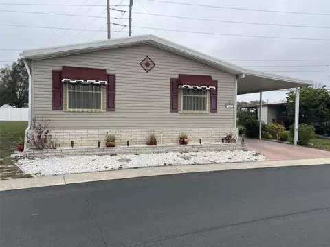 28 Pindo Palm St W, Largo, FL 33770