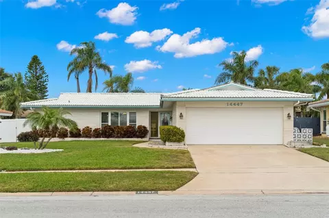 14447 Yacht Club Blvd, Seminole, FL 33776