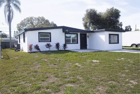 10824 Valencia Ave, Seminole, FL 33772