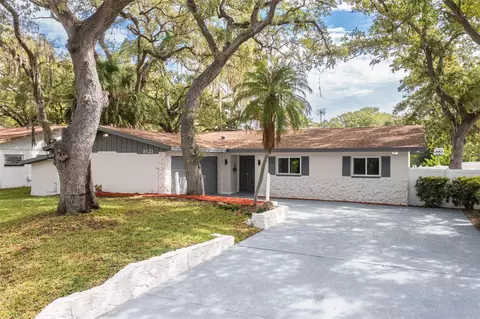 8121 56th St N, Pinellas Park, FL 33781