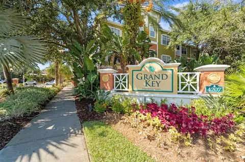 4207 S Dale Mabry Hwy #11202, Tampa, FL 33611