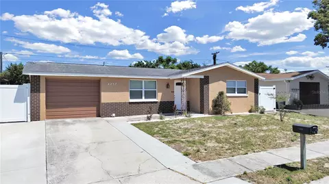 4237 Westwood Dr, Holiday, FL 34691