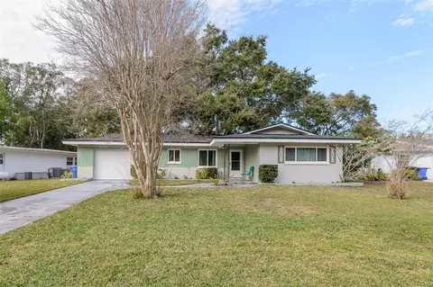 1478 Heather Dr, Dunedin, FL 34698
