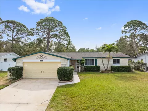 304 87th Ave NE, Saint Petersburg, FL 33702