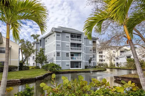 6810 Stones Throw Cir N #13407, Saint Petersburg, FL 33710