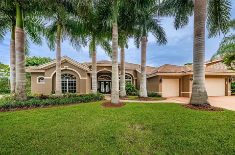 9423 Beachberry Pl N, Pinellas Park, FL 33782
