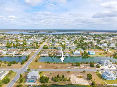3272 Spanish Bayonet Dr, Hernando Beach, FL 34607