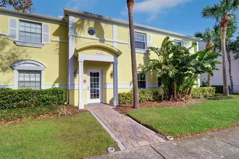 157 Pompano Dr SE #B, Saint Petersburg, FL 33705
