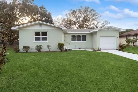 213 Woodland Trl, Auburndale, FL 33823