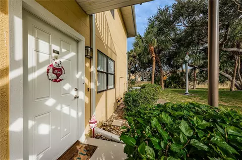 3001 58th Ave S #515, Saint Petersburg, FL 33712