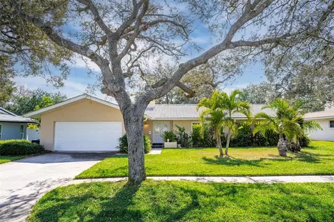 2285 Minneola Rd, Clearwater, FL 33764