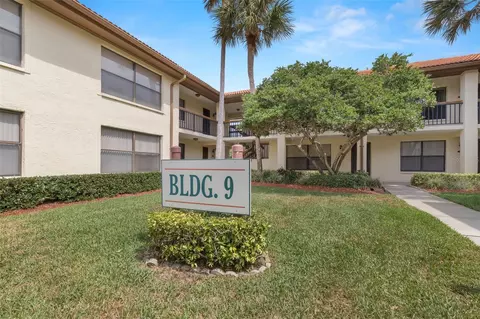 902 Hammock Pine Blvd #902, Clearwater, FL 33761