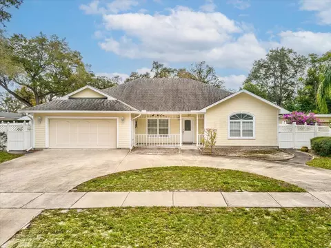 1605 Pinellas Rd, Belleair, FL 33756