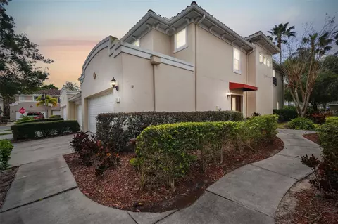 106 Valencia Cir, Saint Petersburg, FL 33716