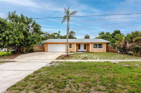 1750 62nd Ave S, Saint Petersburg, FL 33712