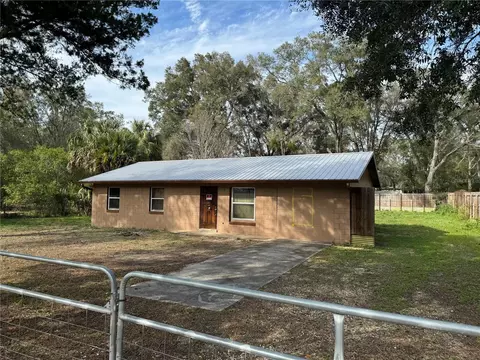 6371 W Avocado St, Crystal River, FL 34429