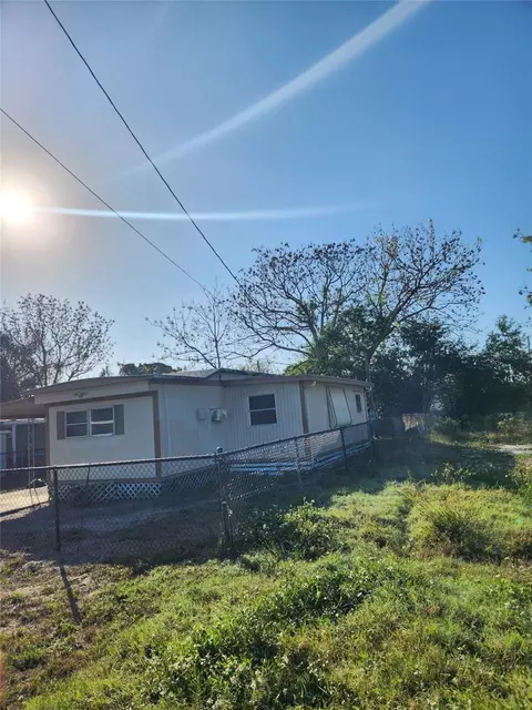 7302 Quiet Ln, Port Richey, FL 34668