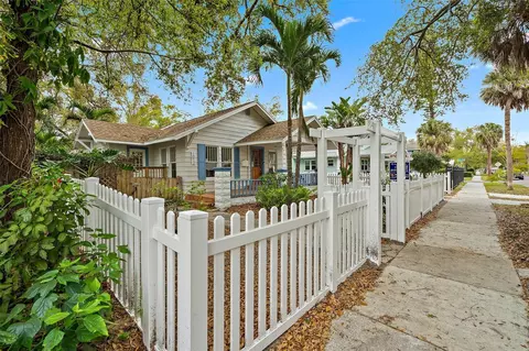 1012 21st Ave N, Saint Petersburg, FL 33704
