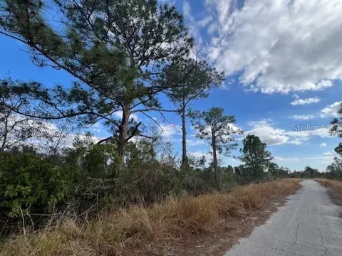 208 Golden Eagle Way, Lake Placid, FL 33852