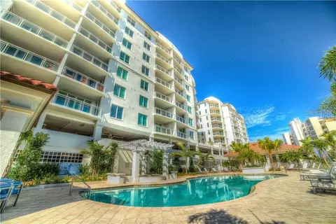 1325 Snell Isle Blvd NE #909, Saint Petersburg, FL 33704