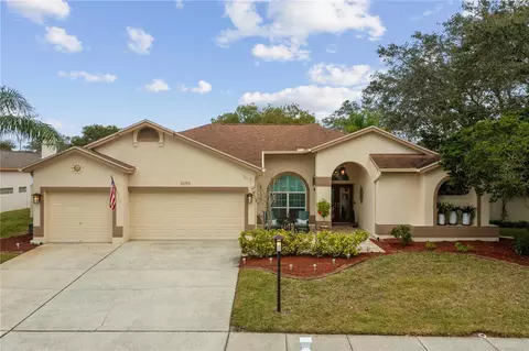 2095 Swan Ln, Palm Harbor, FL 34683