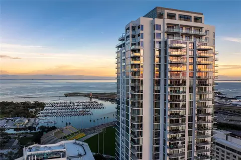 301 1st St S #3502, Saint Petersburg, FL 33701