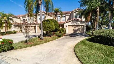 10403 La Mirage Ct, Tampa, FL 33615