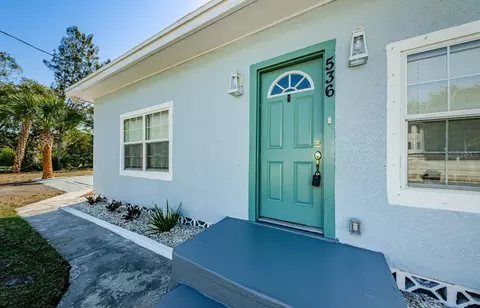 536 Midway Ln, Tarpon Springs, FL 34689