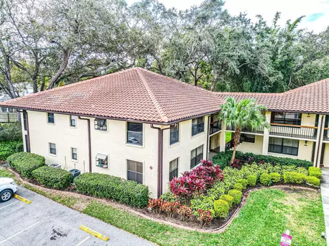 2801 Hammock Ct #2801, Clearwater, FL 33761