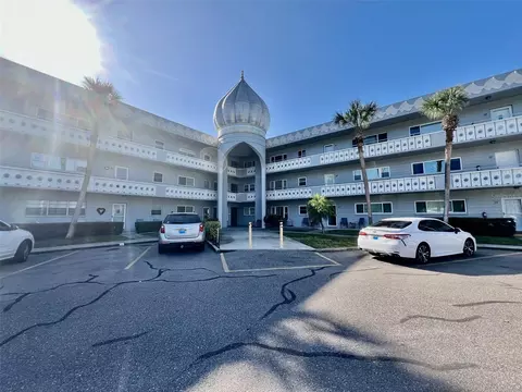 2341 Haitian Dr #9, Clearwater, FL 33763