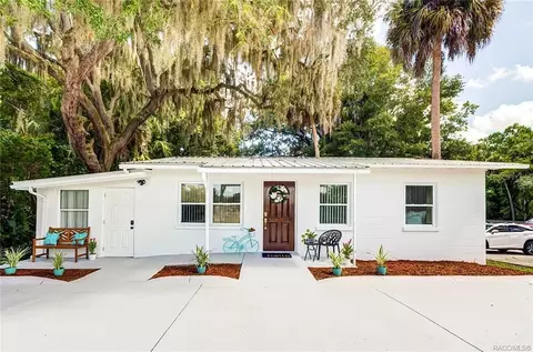431 NE 1st St, Crystal River, FL 34429